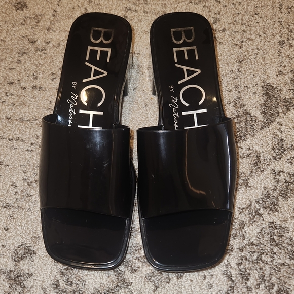 Beach By Matisse Shoes - Beach By Matisse Black Jelly Sandals